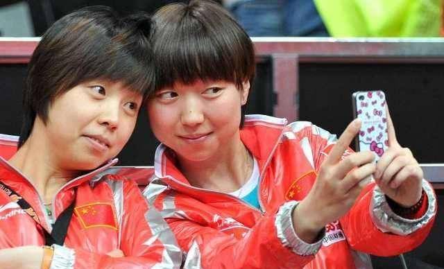 她被誉为国乒外战女王,曾因与王皓有恋情被开除,如今儿女双全_范瑛