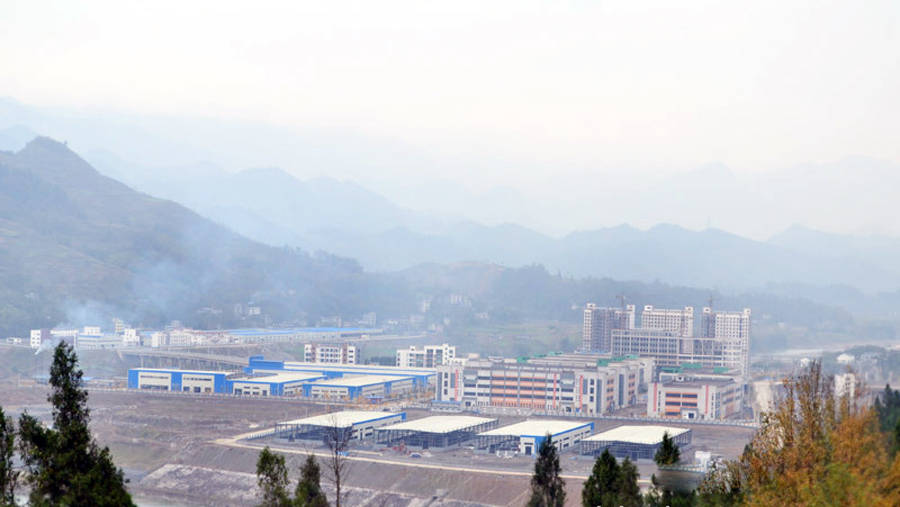 重庆彭水县最狭长的集镇,长约5公里,宽度不足500米