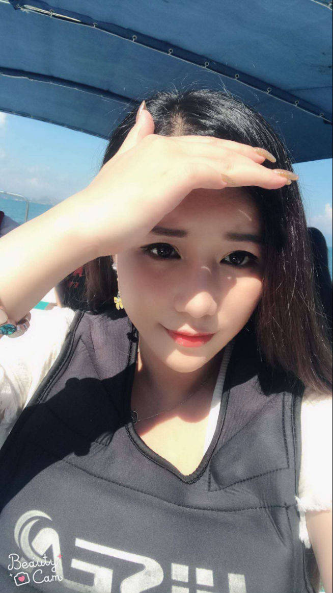 罗云琦香港小紫藤主演电影劫后重生之宝藏之谜腾讯热播中