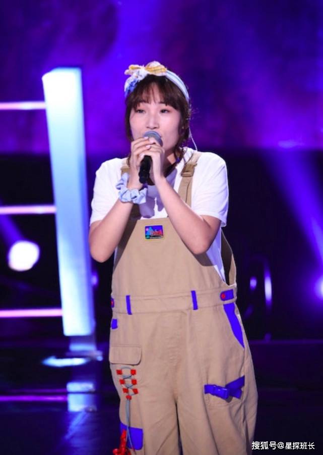 《好声音》18进9导师混战:唯一四转学员遗憾淘汰,潘虹晋级九强_程欣和