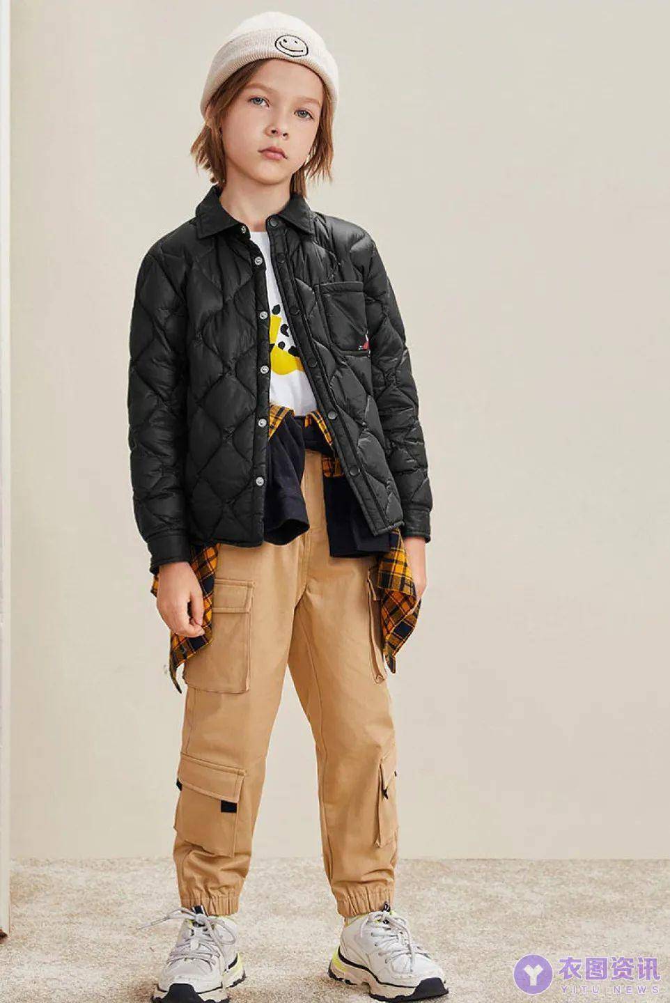 睿时尚衣图冬季即将到来哪些色彩的羽绒棉服更受欢迎