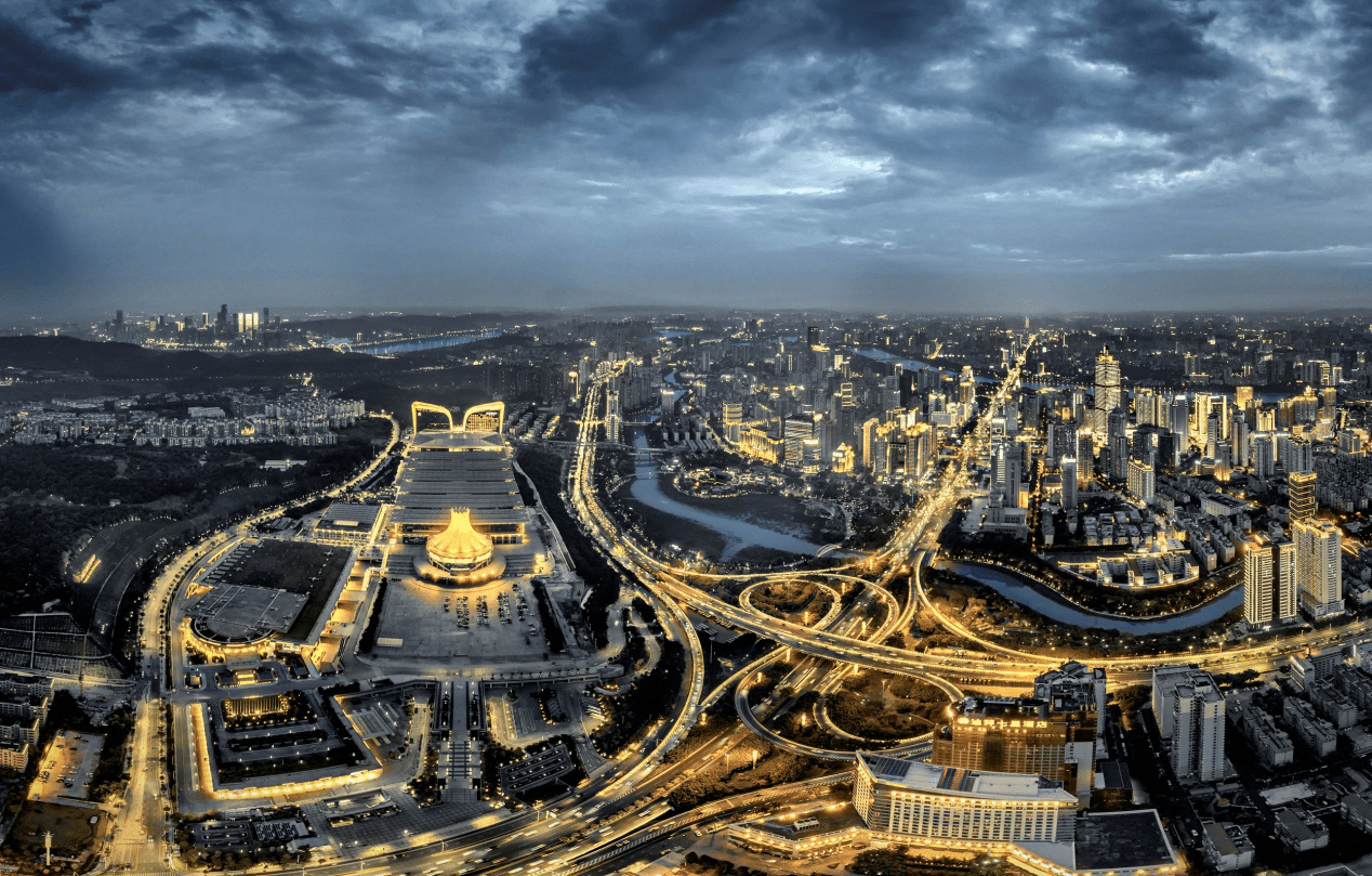 著定青秀| 1980-2020城市蝶变四部曲