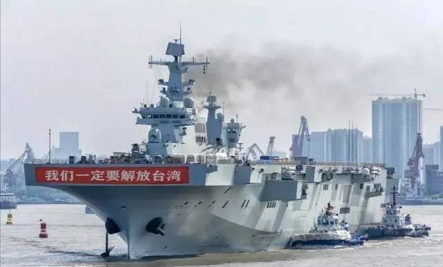 075型两栖攻击舰“方头”难看?看清两个问题,心中就“不方”了_设计