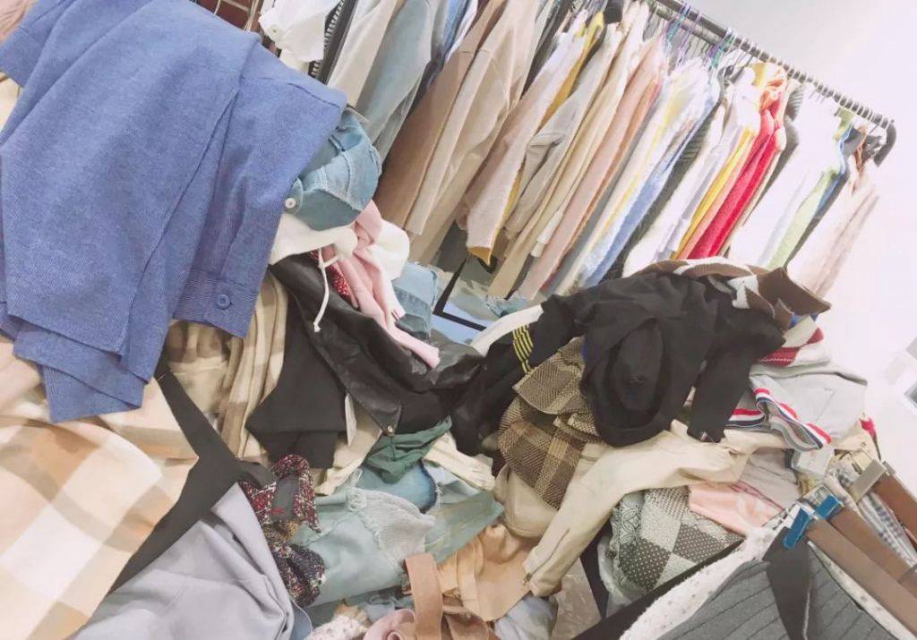 把它放进衣柜,换季衣物轻松收纳_手机搜狐网