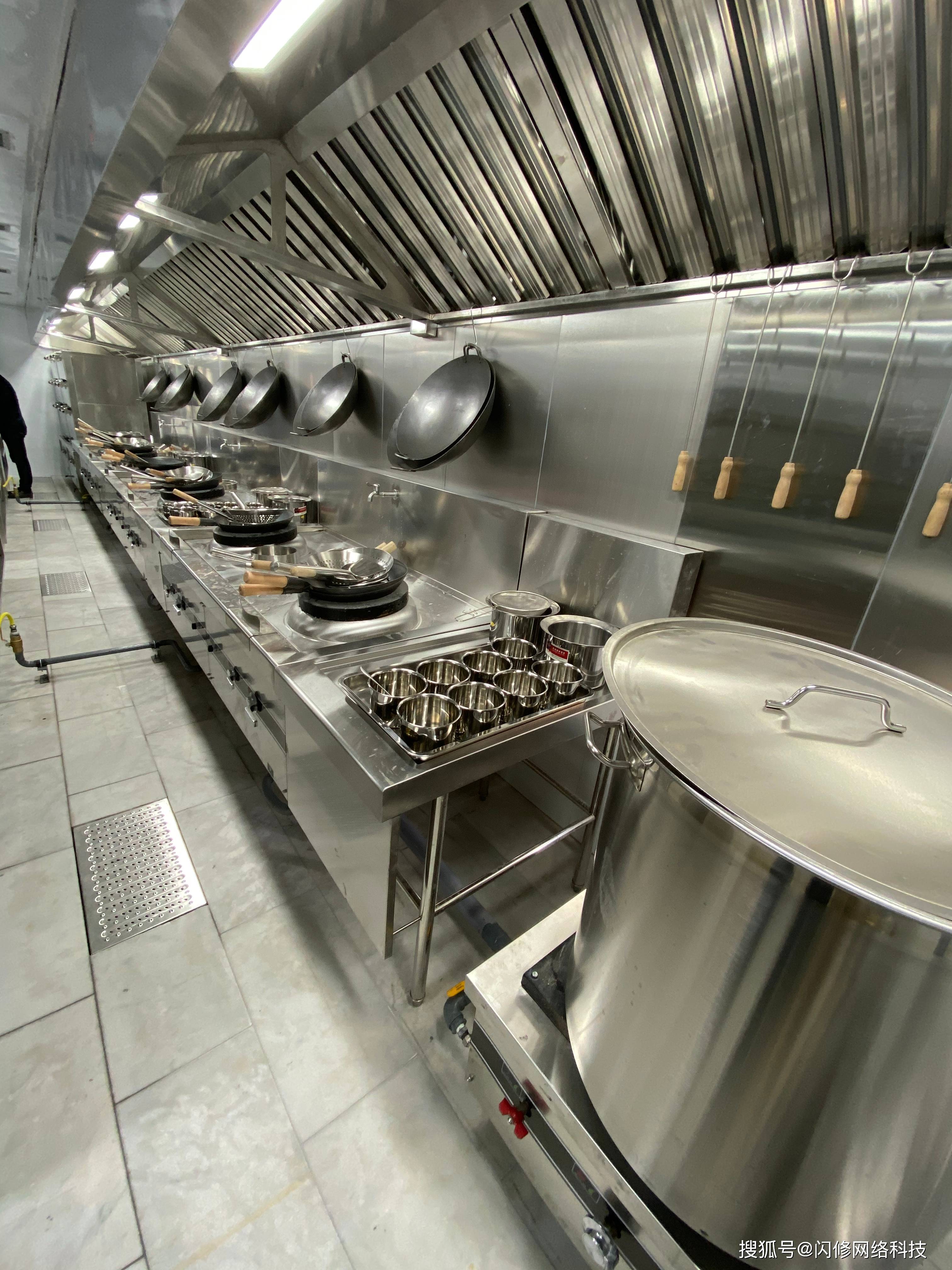 商用厨房设备整体安装服务