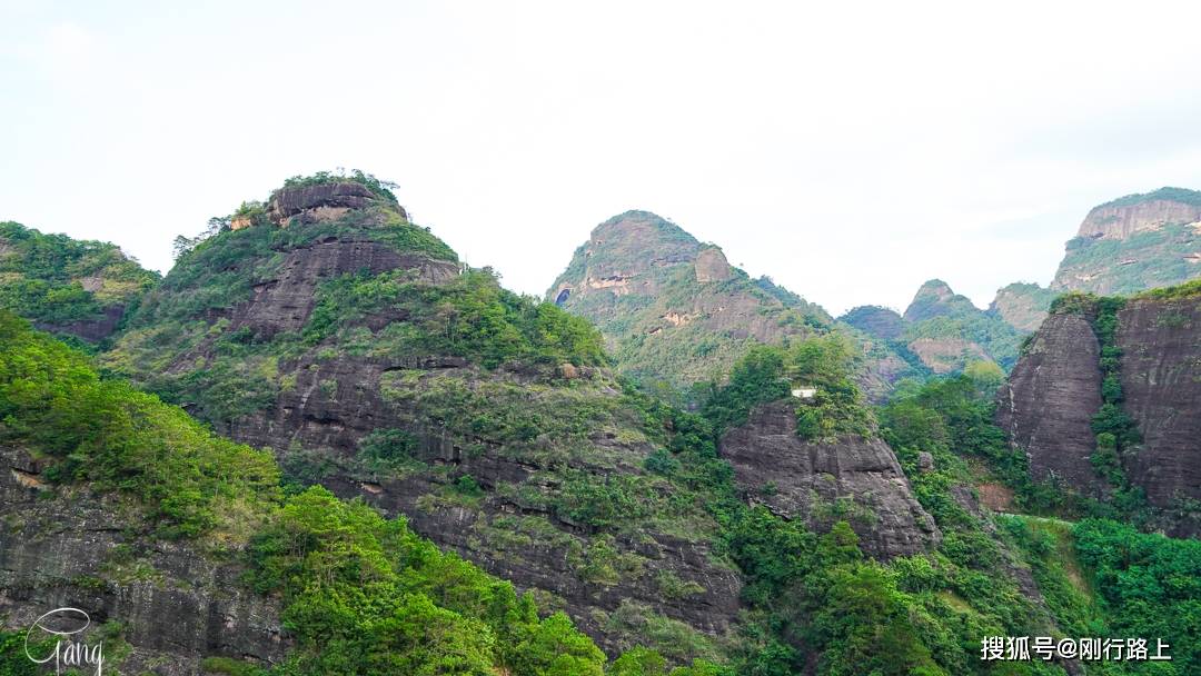 廣西楊貴妃故里人氣榜第二的景點, 都嶠山風景區_山體