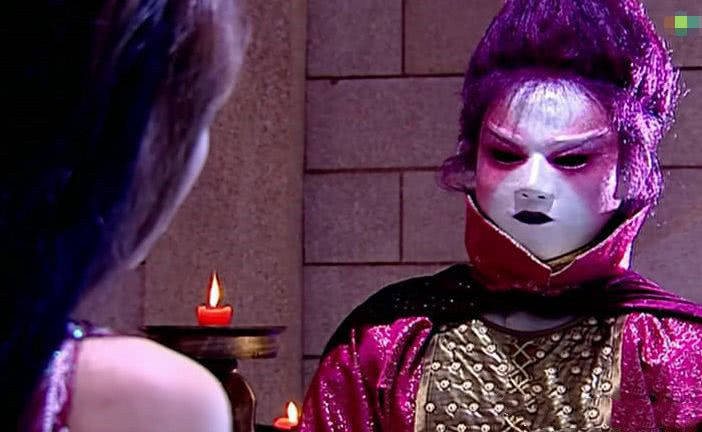 阴蚀王这个角色在剧中是绝对的大反派了,当年他和玉帝王母争夺天庭的