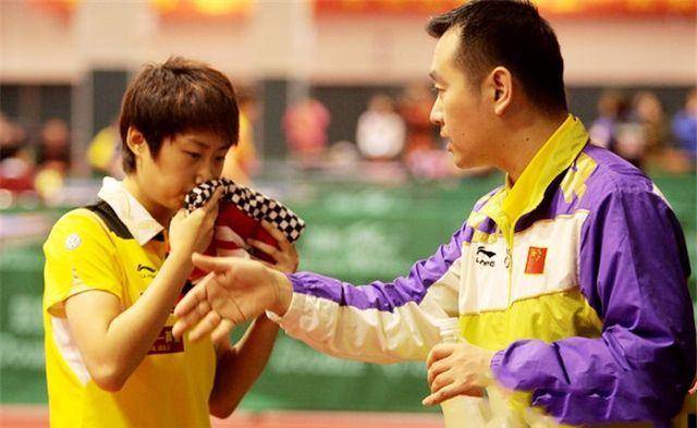 思想意识松懈触犯队规,国乒教练组孔令辉指导和黄飚等人对她忍无可忍