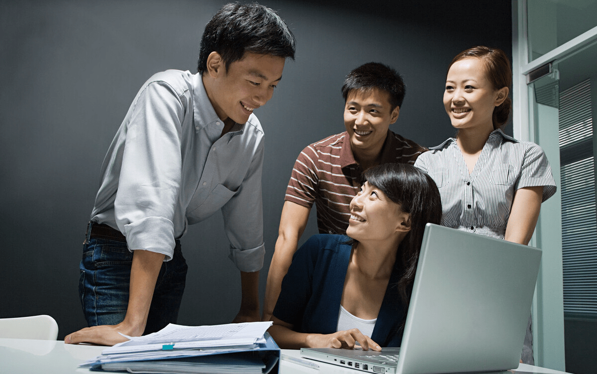 原创职场三件事情越大方,越是没朋友,看看你就信了