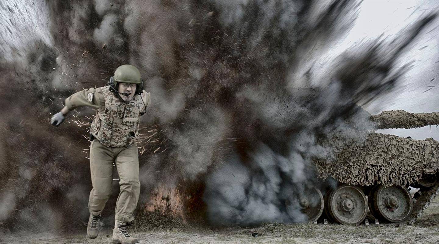 战况非常惨烈!阿塞拜疆攻击平民目标,大批亚美尼亚女兵走上战场