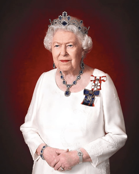 加拿大政府日前公布了英女皇伊利沙伯二世(queen elizabeth ii)的 新