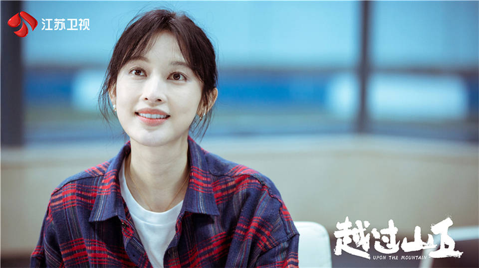 张俪专访:《越过山丘》本色出演,为记台词"自制"剧本