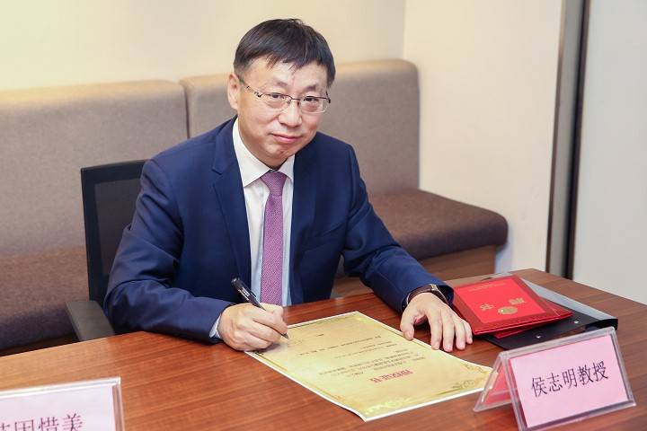 eceph20不只是模仿是完全的原始创新是划时代的正畸软件