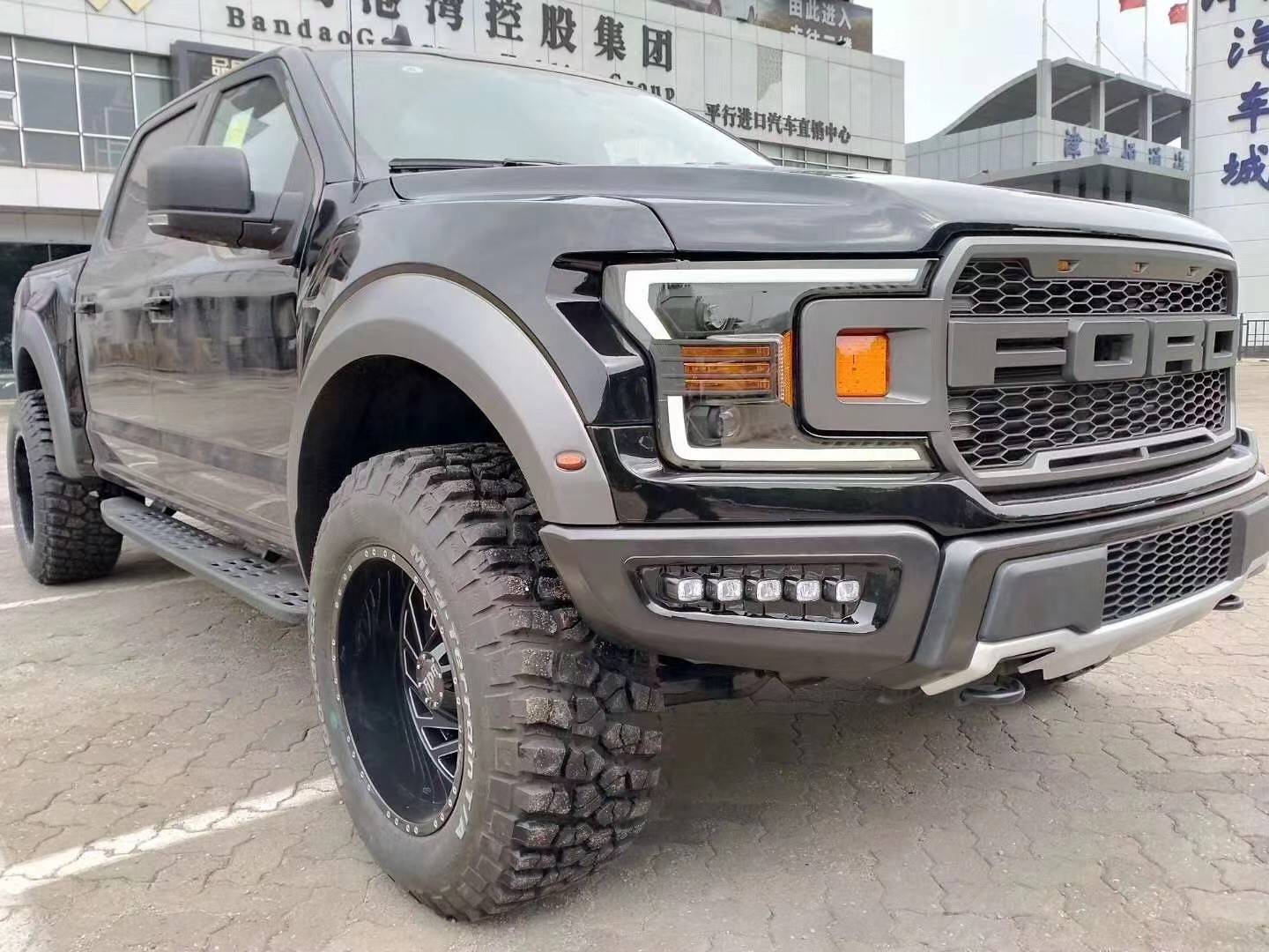 2020款福特猛禽f150美系豪华舒适经典外观