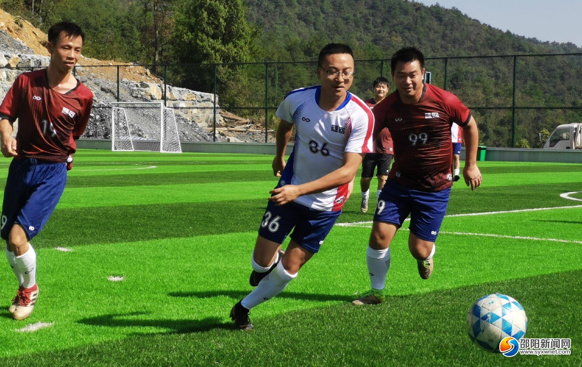 出租足球平台_足球平台出租这样_足球场出租