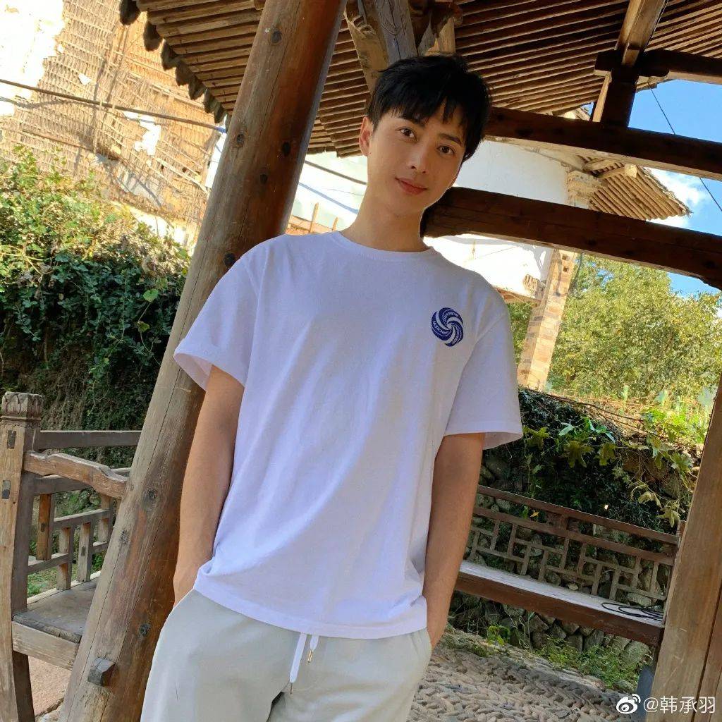 知名男明星来温州_韩承羽
