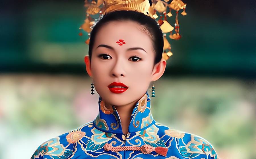 奖的终身评委,单是这两项尊荣,恐怕就是很多演员终生都难以达到的吧!