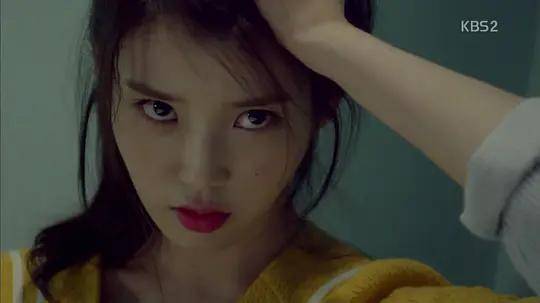 李知恩iu主演的电视剧排行榜