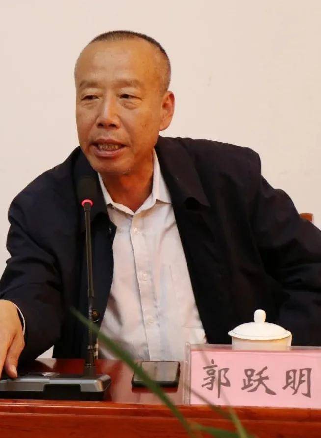 会上,协会专家委员会主任委员,原省农业厅巡视员贾明进,省农业农村厅