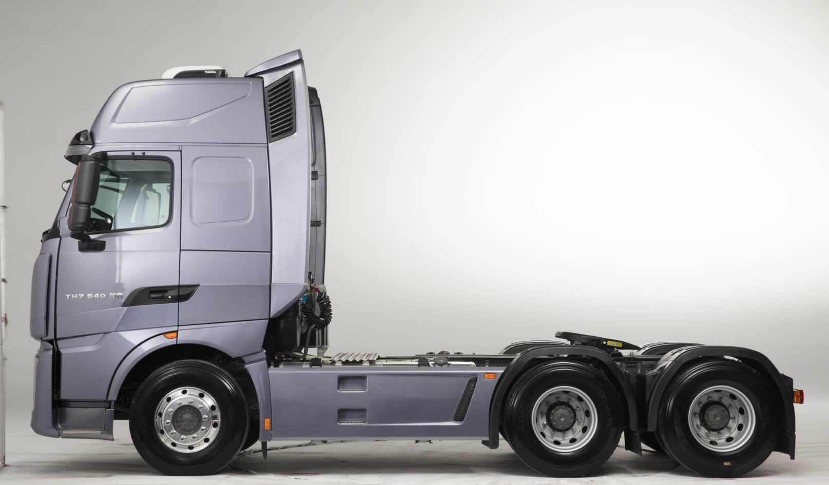 豪沃家族又添新品主打标载物流中国重汽豪沃th7上市