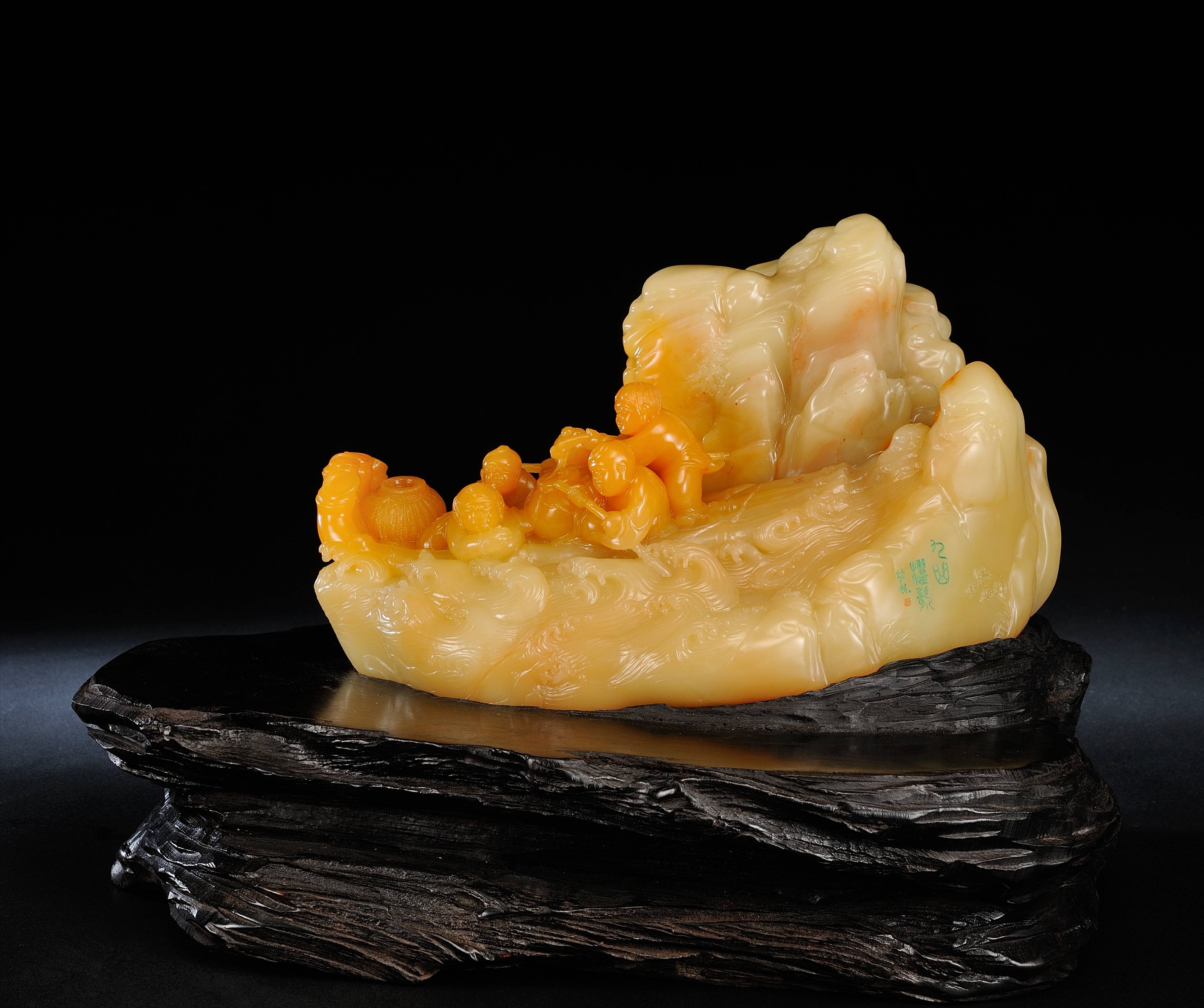 寿山石雕国家级金奖作品在福州三坊七巷海峡民间艺术馆"集中"亮相