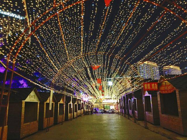 长春这个无人的网红街,虽然不火了,但很适合夜晚去拍照