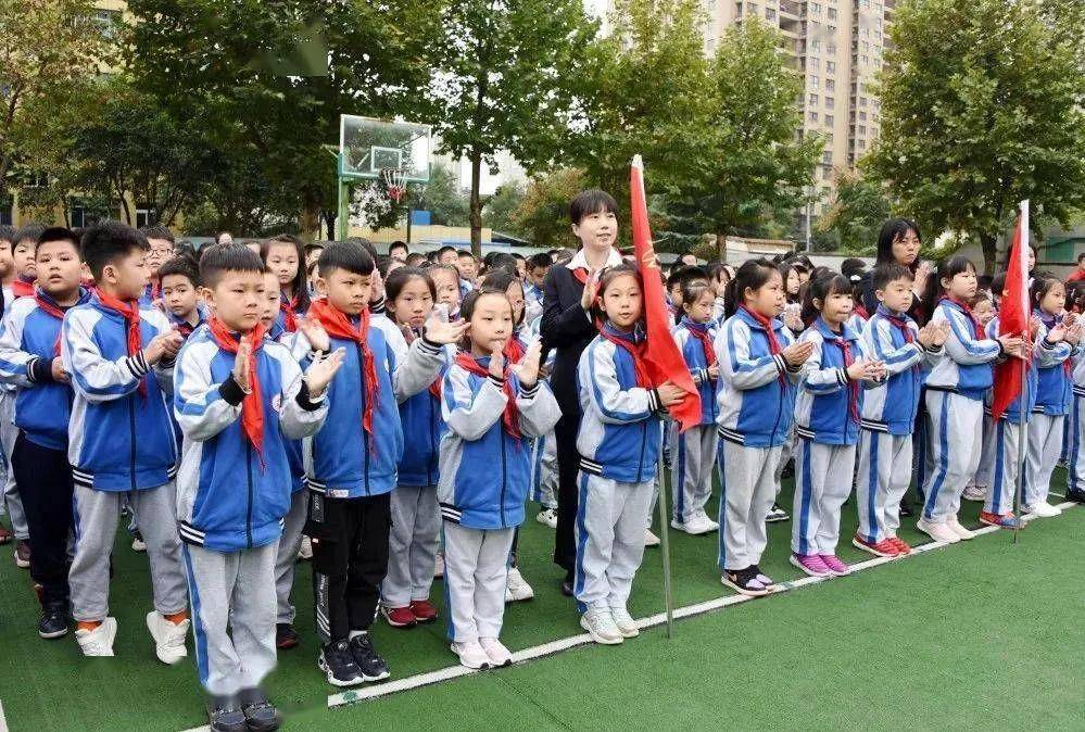 西安交大阳光小学庆祝第71个建队日主题活动