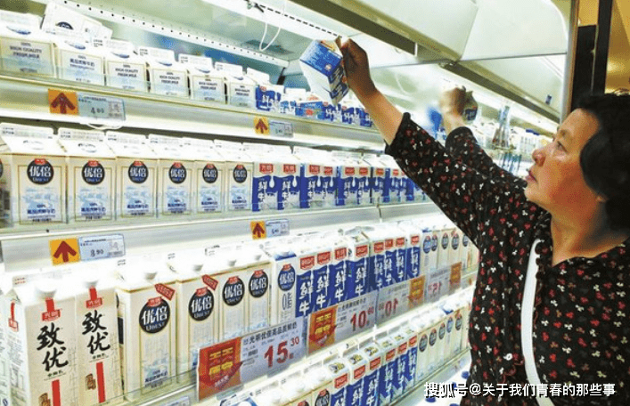 原创买牛奶袋装瓶装盒装有啥不一样超市员工区别大很多人买错