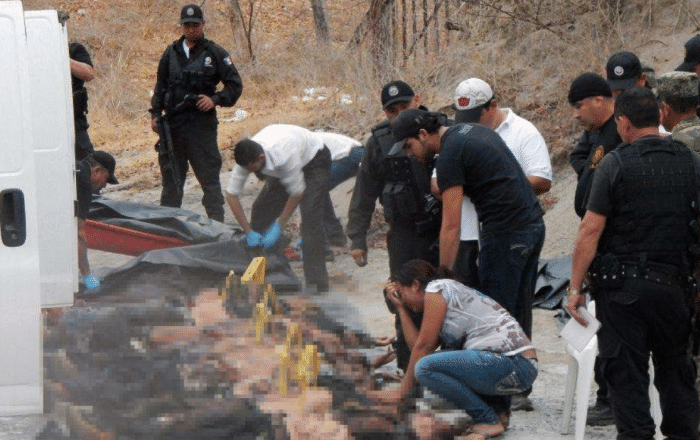 墨西哥警察肢解图片