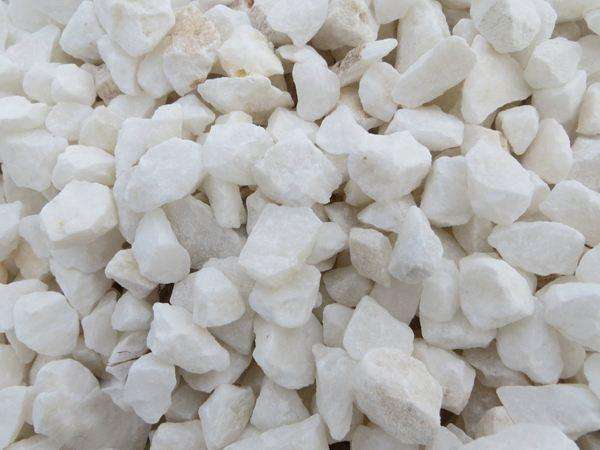 应用1:白云石耐火砖天然白云石煅烧成白云石砂,然后