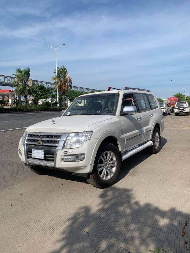 2020款三菱帕杰罗v97中东版现车售优惠翻倍