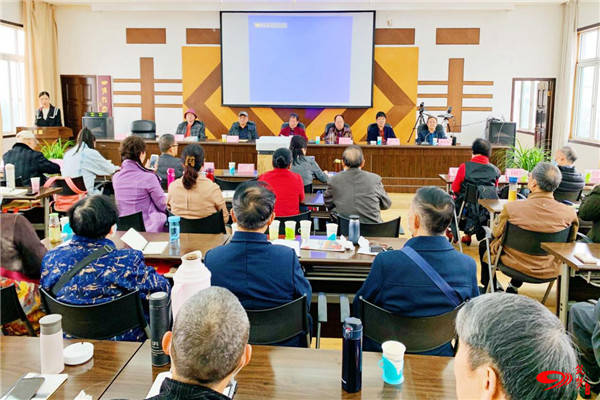 学会会长杨剑冰致辞,中国当代著名作家,散文家马平