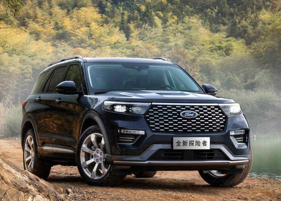 2020款福特探险者明天上市长超5米配四驱10at比汉兰达威风