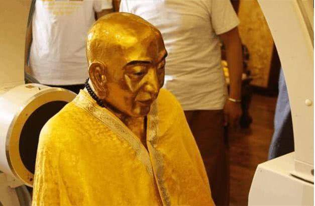 比舍利子更神奇高僧千年肉身不腐用x光扫描后结果让人惊奇