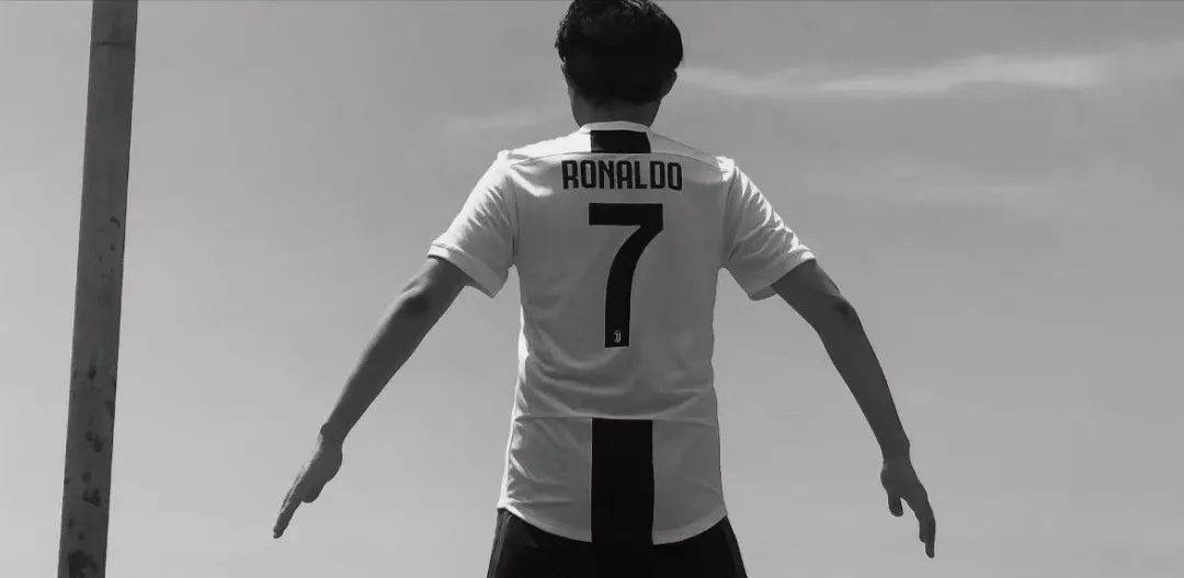 固然有自身内因的推动——作为北半球领头人,他异乎常人地付出着努力