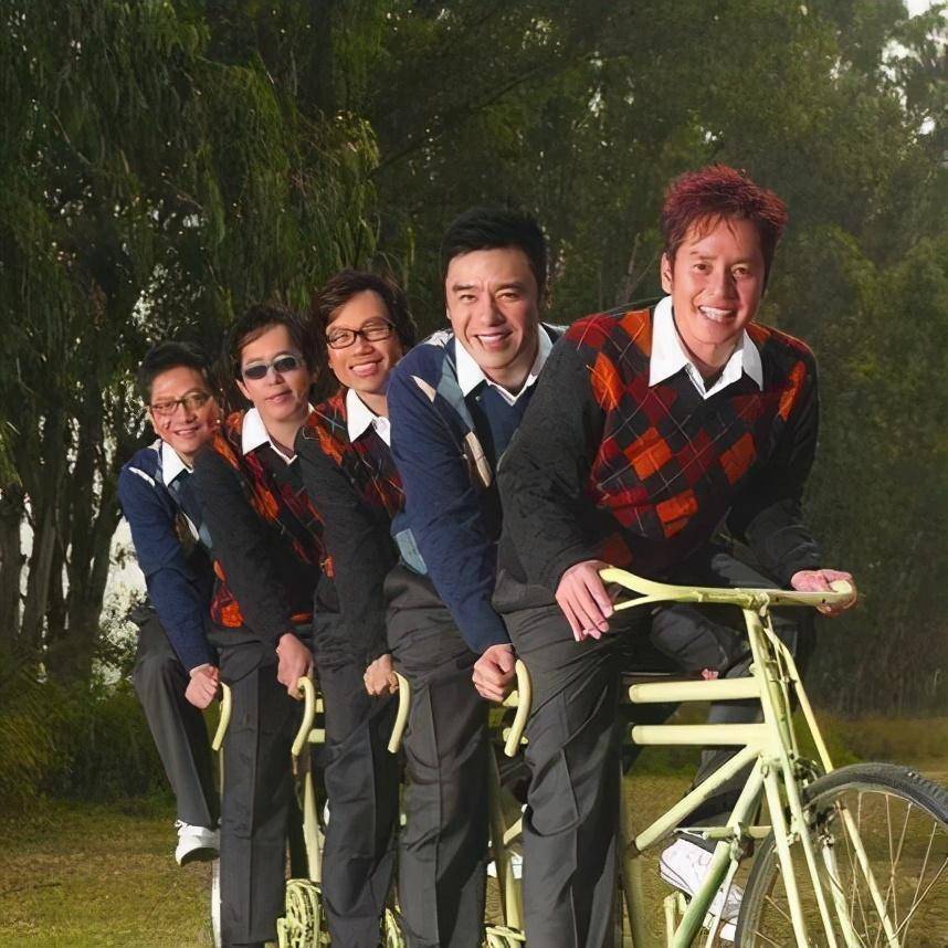 温拿乐队:谭校长,b哥,谁是主唱