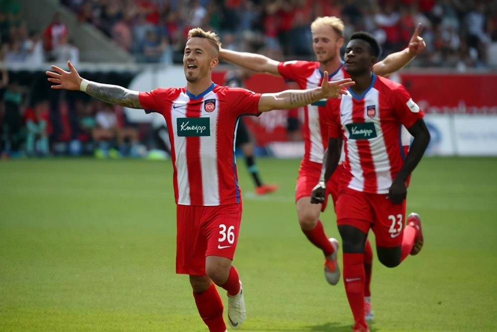 海登海默vs维尔茨堡伯恩利:球队过去5场的比赛中有4场赢球,发挥不错