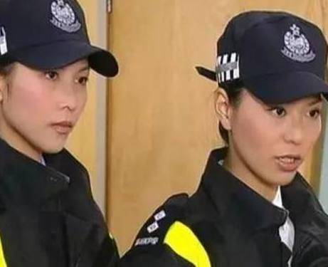 雷打不动的就是滕丽名饰演的陈三元,四部戏里面她从刚当上警察的新人