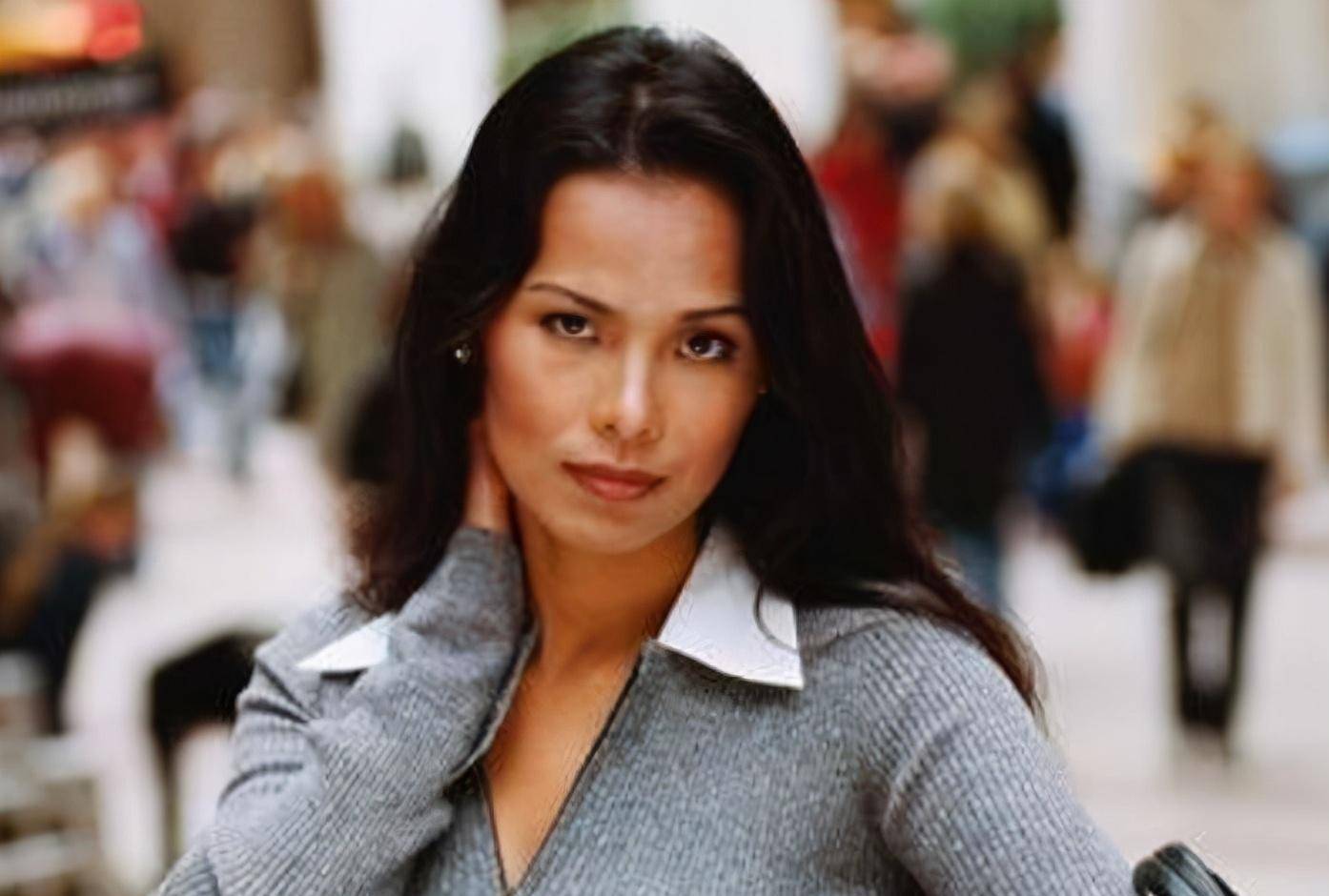 离开付笛生和侯耀文,嫁给老外却被"打"的韦唯,如今过得怎样?