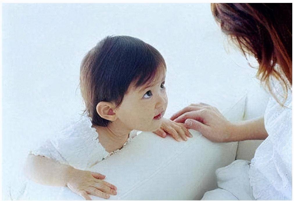 宝宝说话晚是什么造成的?这三个原因了解一下,家长需重视