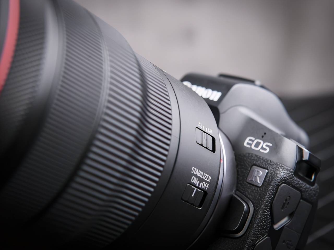 佳能rf广角标准长焦镜头哪款适合你