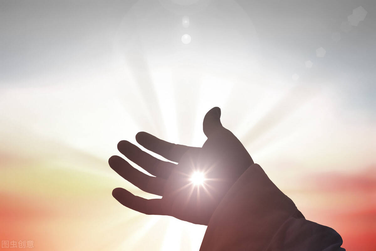 原创值得用心细细品味的句子阳光向上给人力量