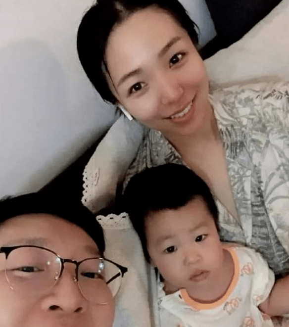 德云社成员妻子烧饼的颜值高岳云鹏的有福相他眼光好