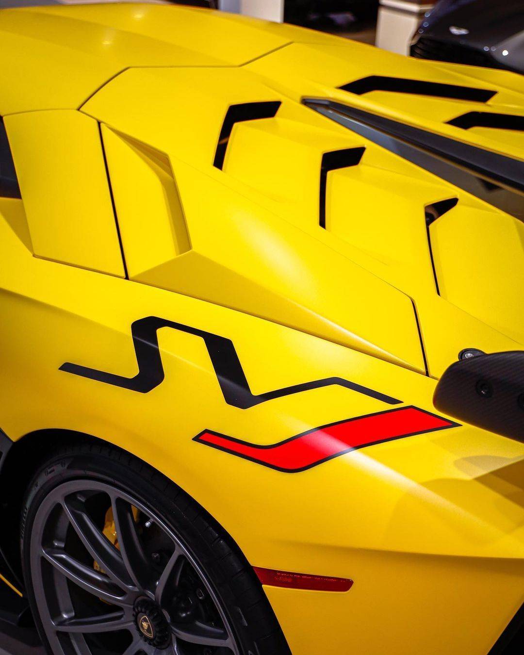 兰博基尼 aventador svj