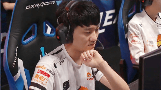 英雄联盟:狼与羊的故事迎来结局,perkz终签约c9_牛古力