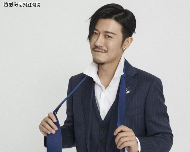 亲妈干妈都是导演,捧了多年依旧不红的"太子爷",靠赵露思走红_林雨申