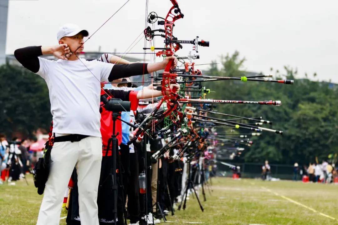 为射准而生全国acac赛事宗师套装夺得1金1银67