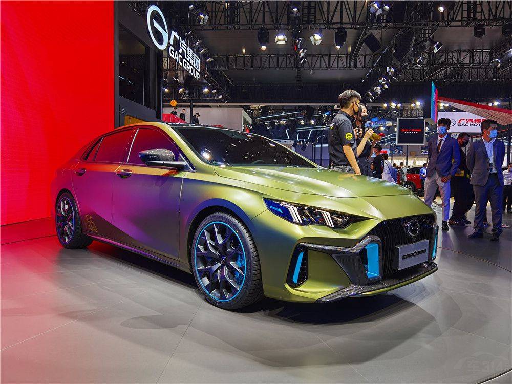 2020广州车展:广汽传祺新车首发亮相 国产高性能轿跑车?