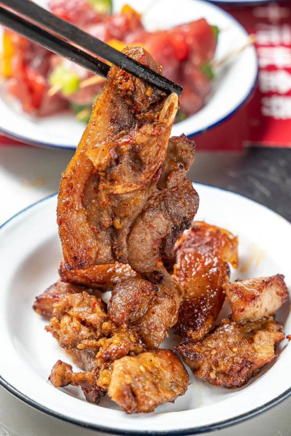 川式自助烤肉走地小香猪肥牛海鲜任拿任吃坐下就回本