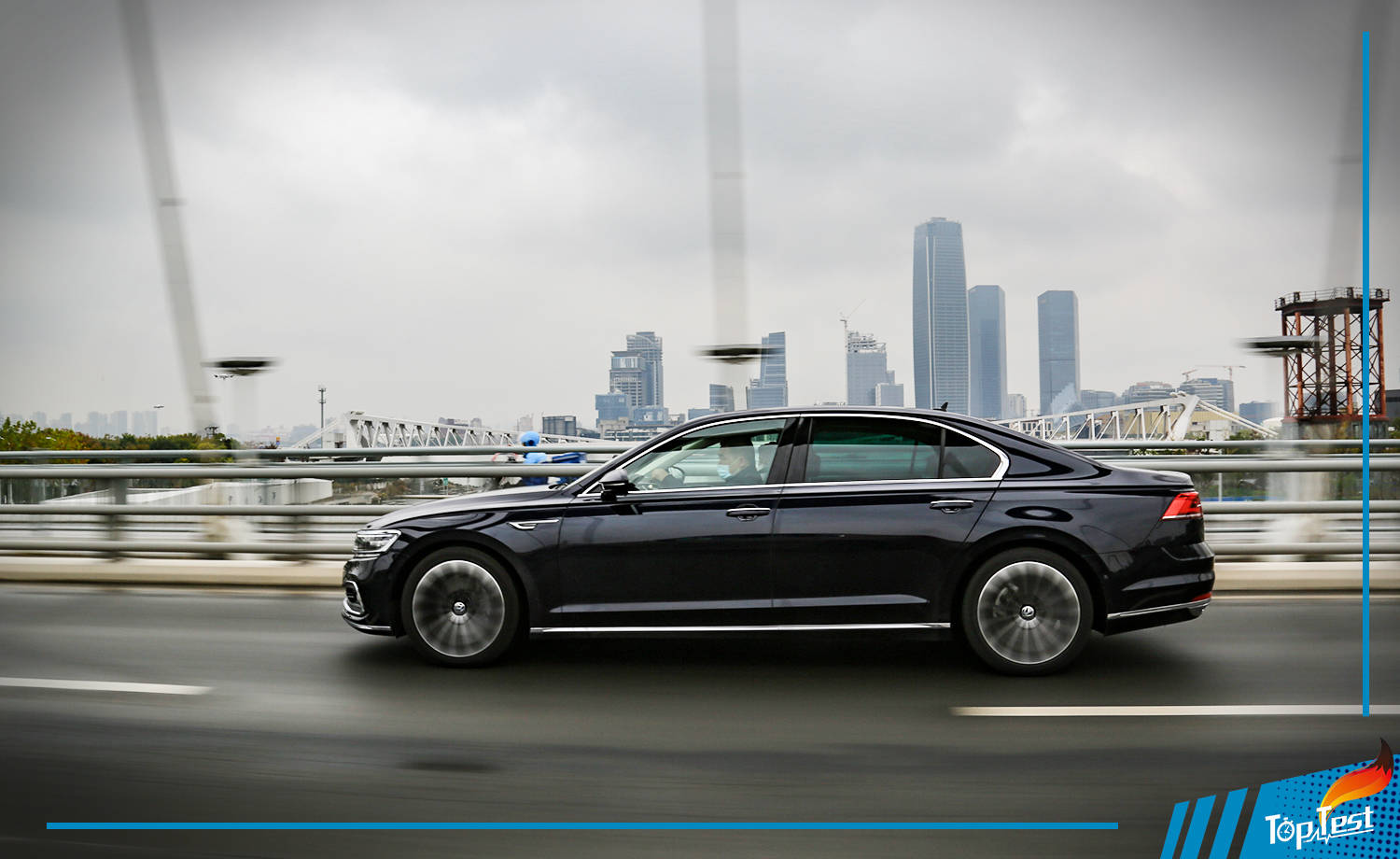 原创豪华气场这块拿捏的确实挺到位试驾上汽大众新辉昂380tsi旗舰版